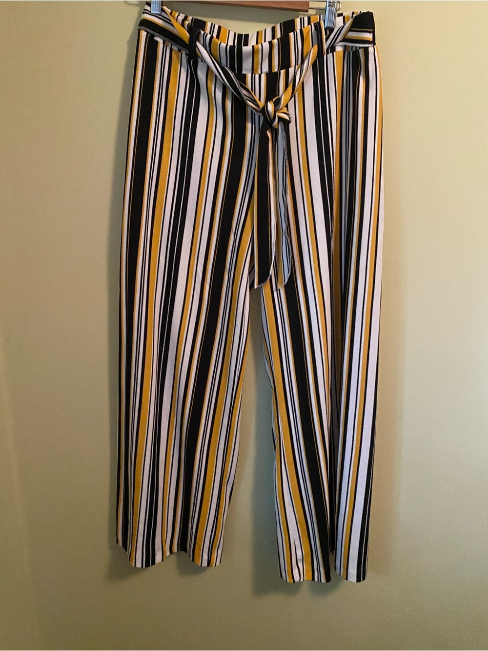 Ashley Blue flowy summer pant
